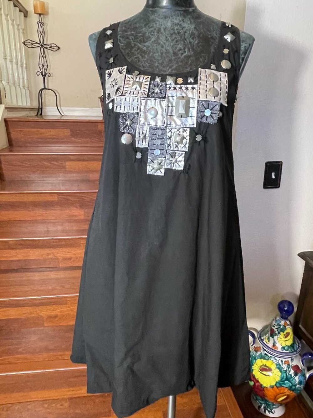 JOHNNY WAS Dress Womens Small Blk Sleeveless Tank Tunic Dress Embellished Beaded